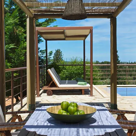 Asplathia Lefkada