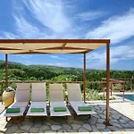 Asplathia Lefkada