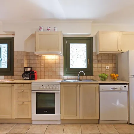 Asplathia Lefkada Willa *